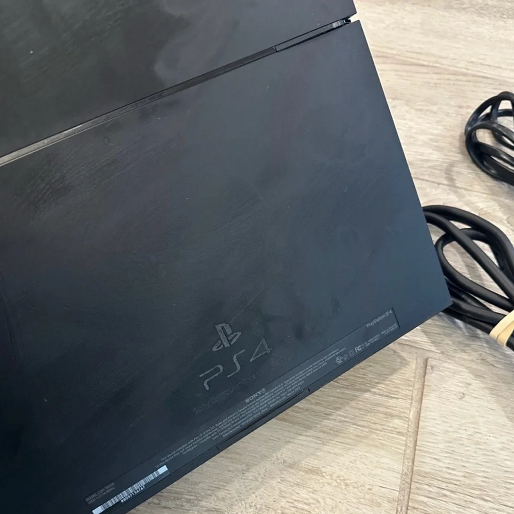 Sony PlayStation 4 Slim Matte and Gloss Black Console with Cables